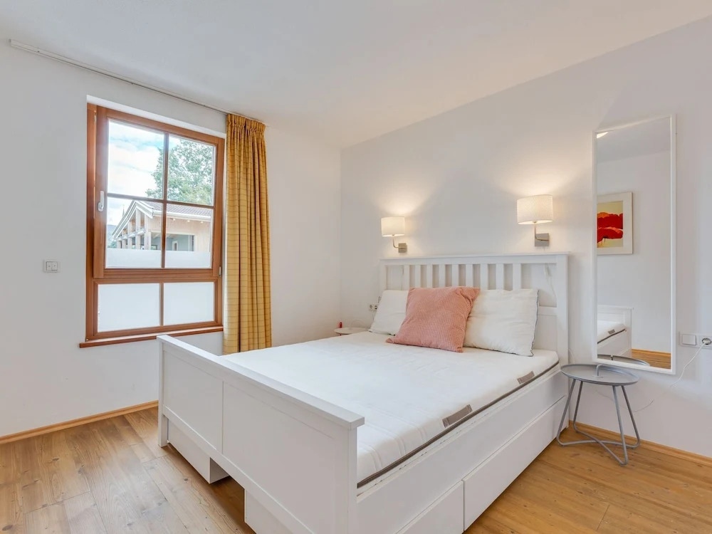 Quaint Apartment in Kirchberg with Balcony near Lake