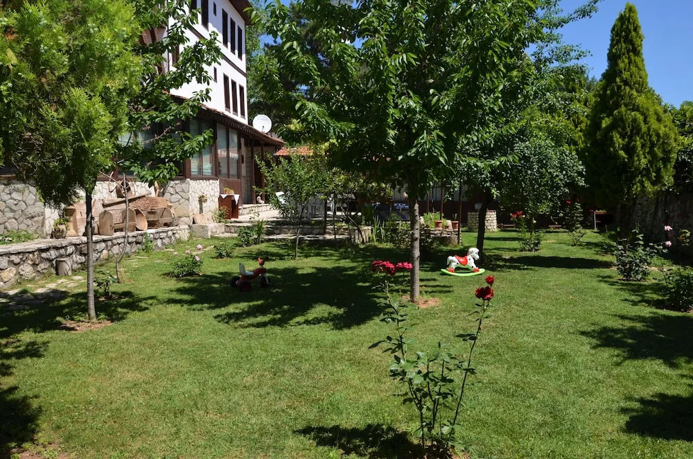 Dibekönü Konak