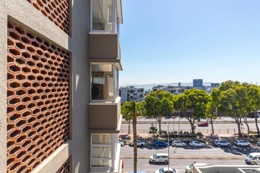 Devonshire Apartment