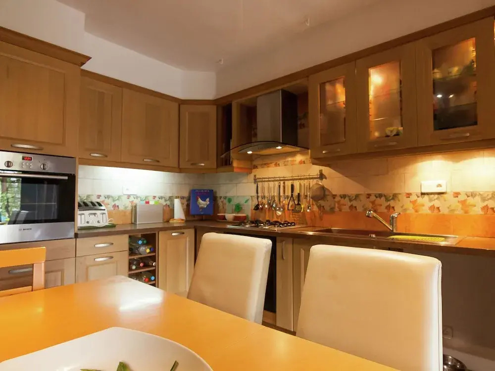 Spacious House With Heated Pool and Sauna