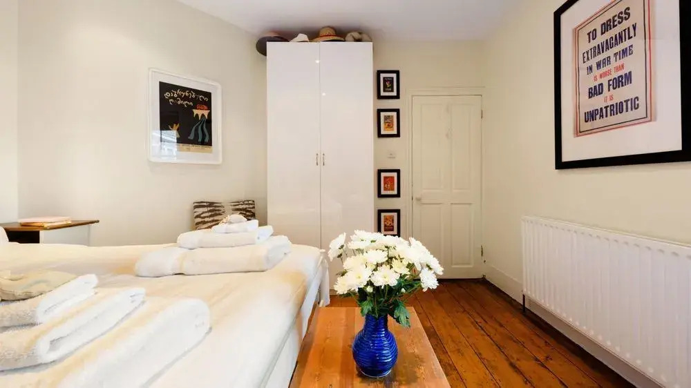 Urban Central London 2BR with Roof Terrace!