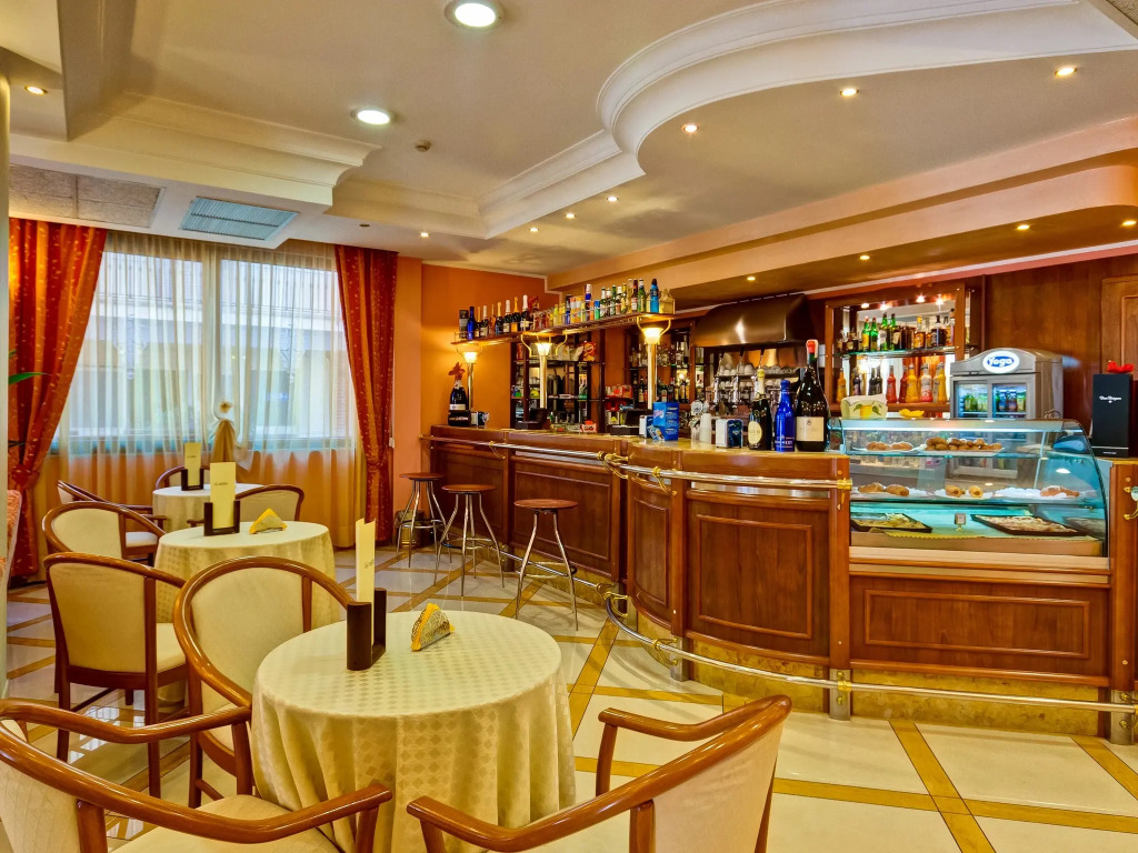 Best Western Hotel La Perla
