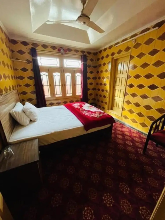 Laal Haveli