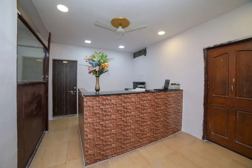 Hotel A3 & Restaurant by OYO Rooms