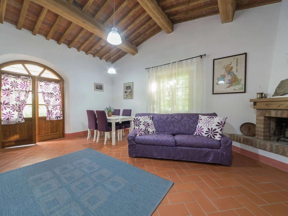 Escape in Rosignano Hills