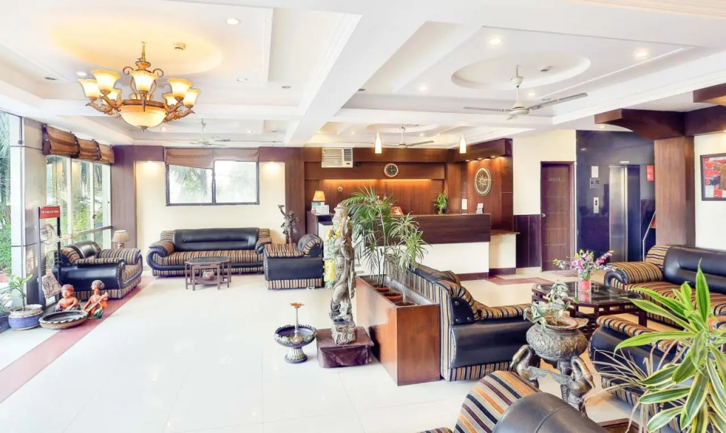 Hotel Grand