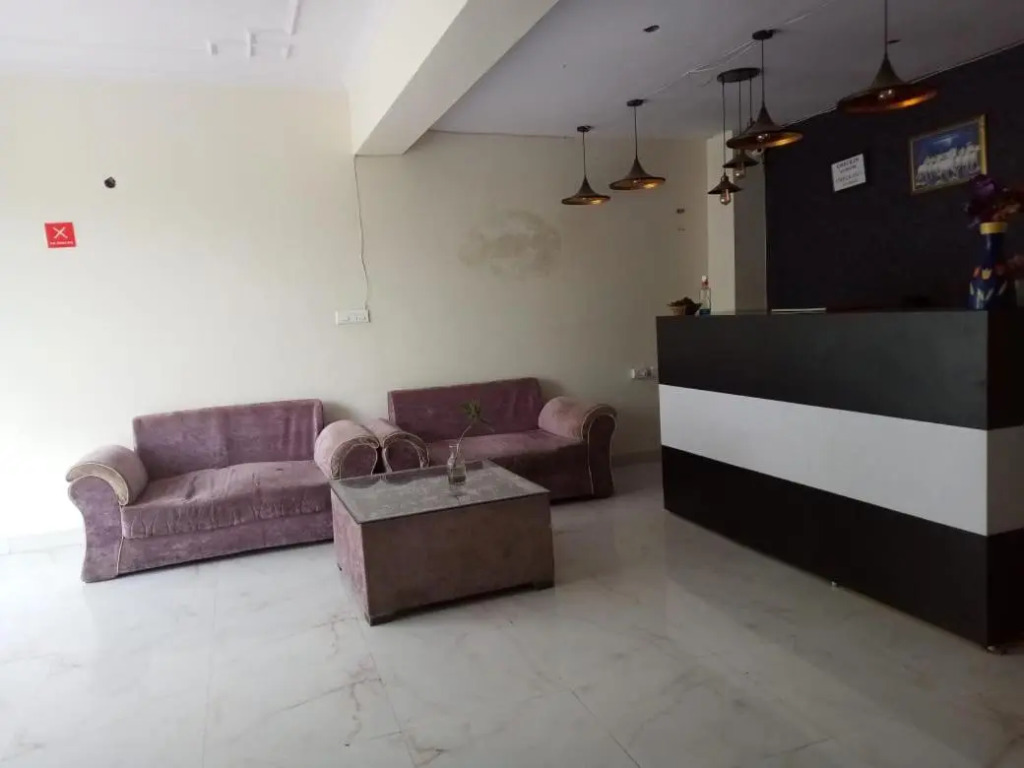 The Grand Suite 71