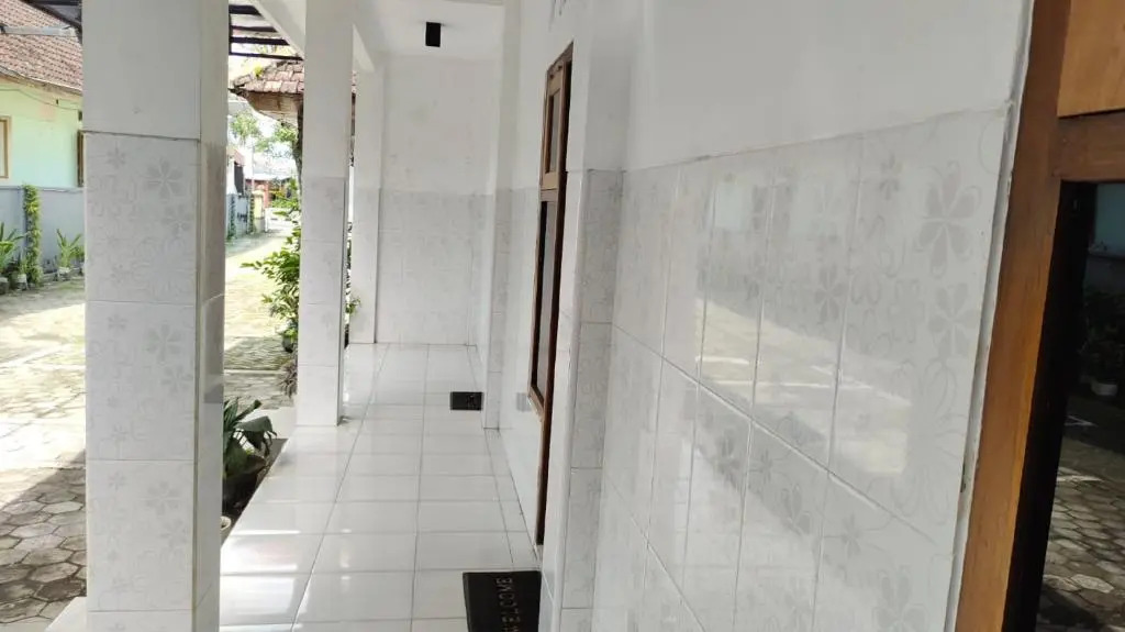 OYO 91233 Bismo 85 Family Syariah