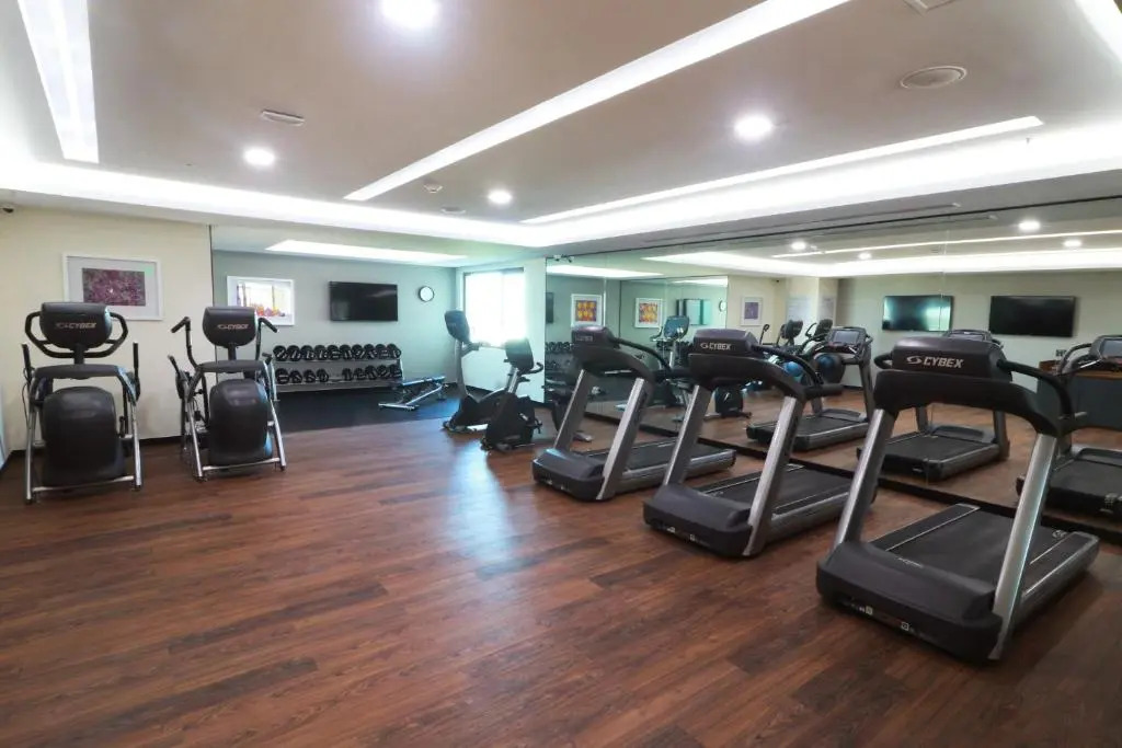 Holiday Inn & Suites Puerto Vallarta Marina & Golf