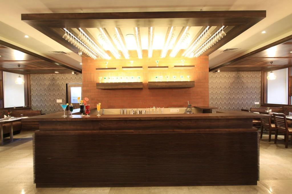 Icon Business Hotel by Bhagini