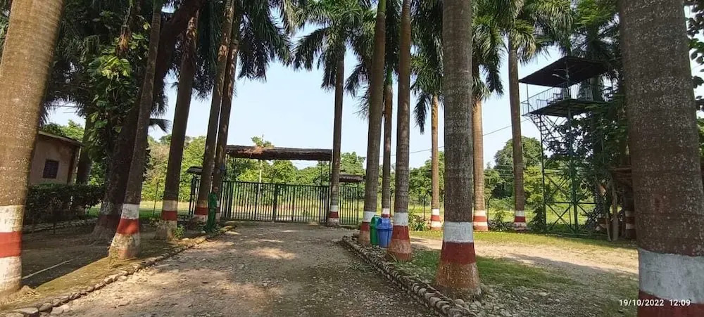 Samarth Bardia Adventure Resort