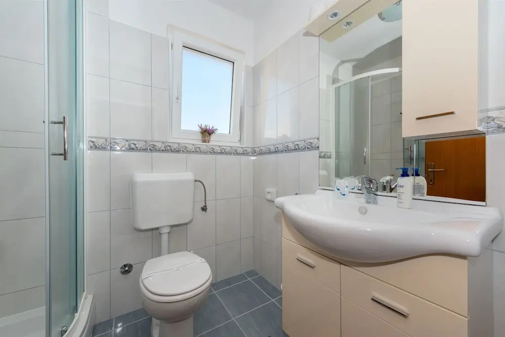 Apartment Ante