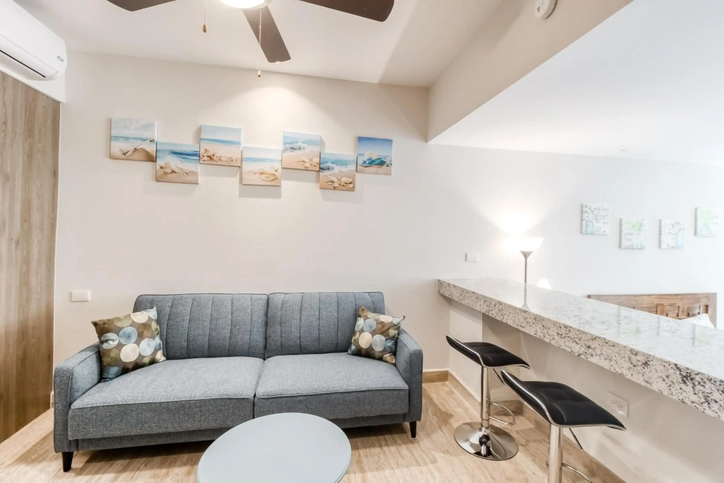 Sea Breezes Studio at Syrena 409