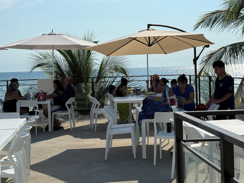 Coco Blue a New Beach Resort