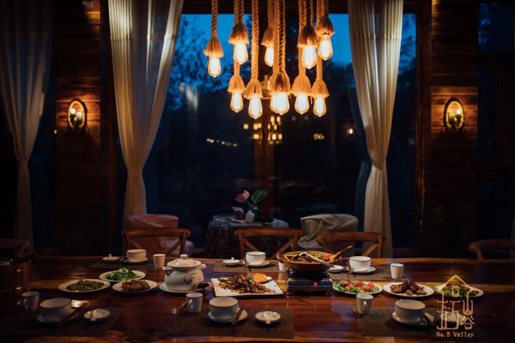 No.5 Valley Lodge
