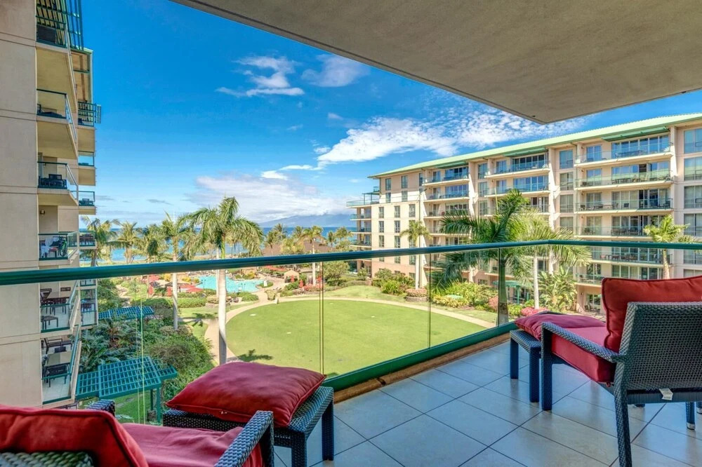 K B M Resorts- Hkh-415 Ultimate 2Bd Villa, Large Balcony, Ocean Views, Seating for 6!