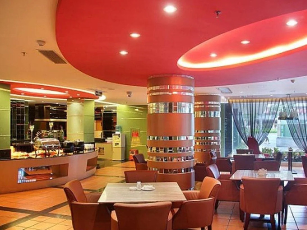 Downtown Hotel