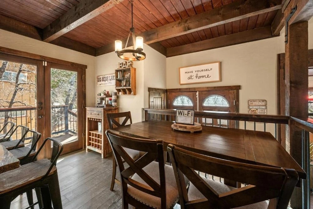 Black Bear Lodge at Moonridge