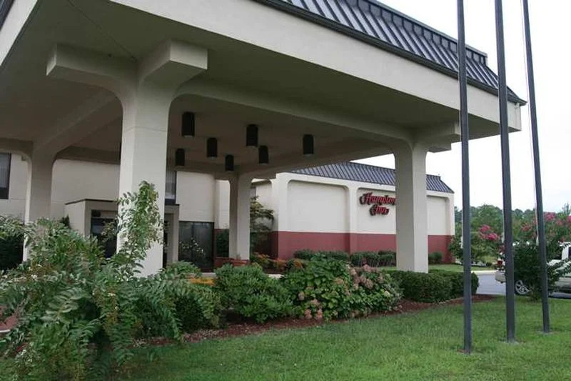 Rome Inn & Suites