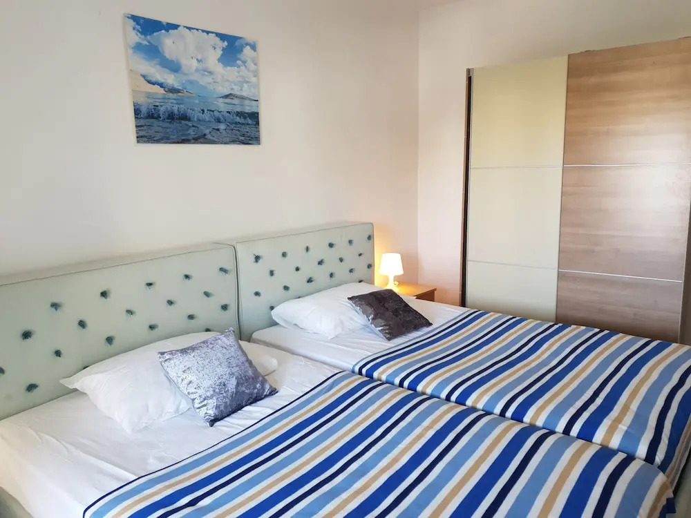 Apartments Dalmatinka Metajna Novalja