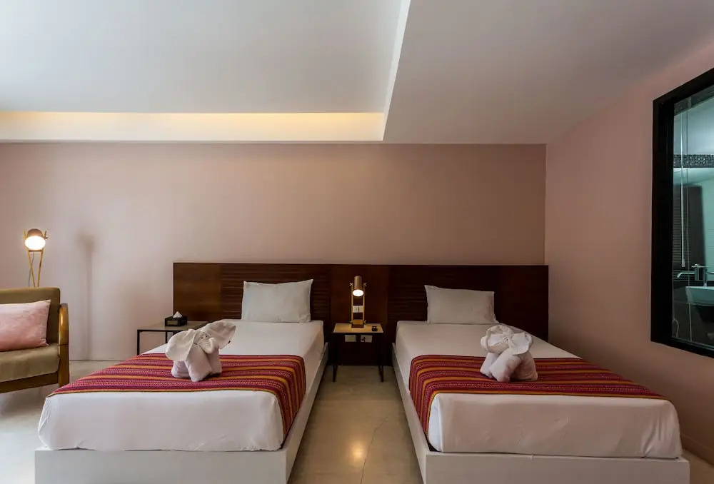 Moxi Boutique Hotel