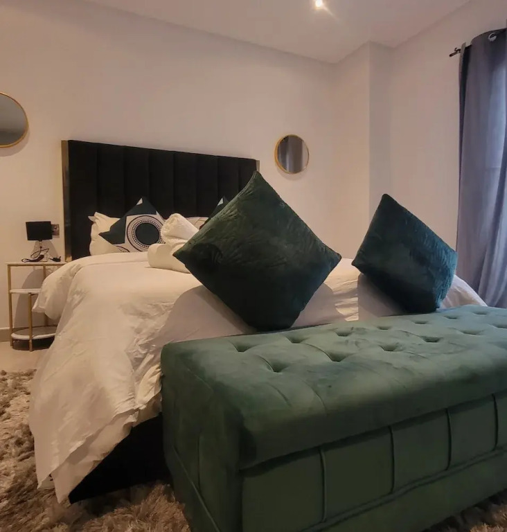 The Signature Executive Apartment