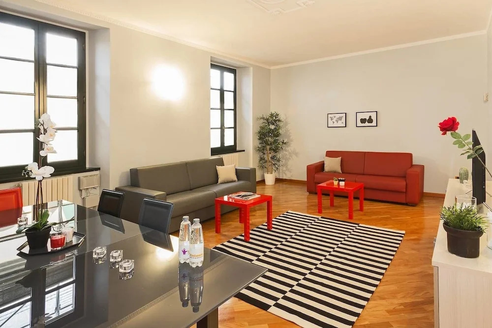 Altidos Brera Design District 1