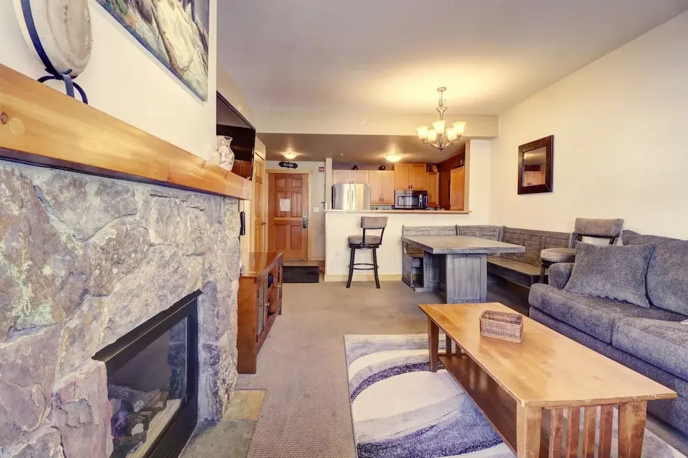 Pp321 Passage Point 1 Bedroom Condo by RedAwning