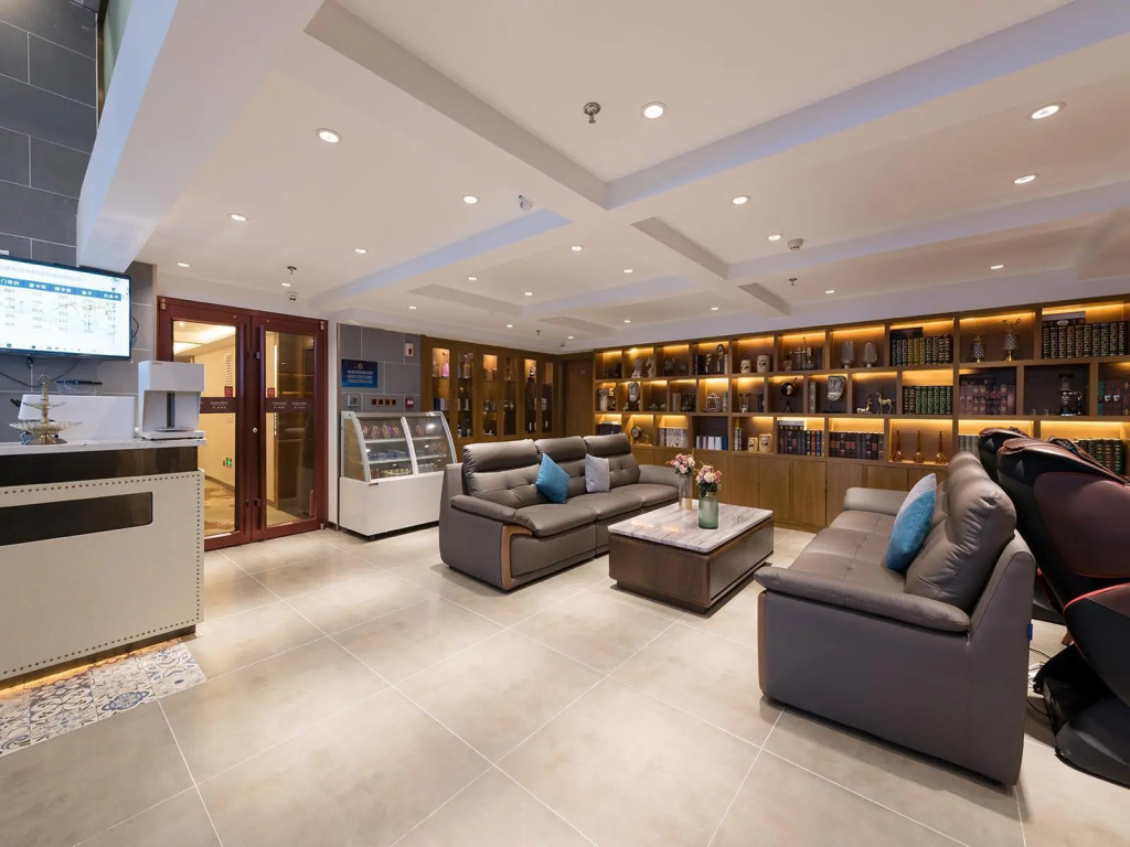 James Joyce Coffetel (Beijing Yizhuang Majuqiao Jingdong Headquarters Jinghai Road Subway Station)