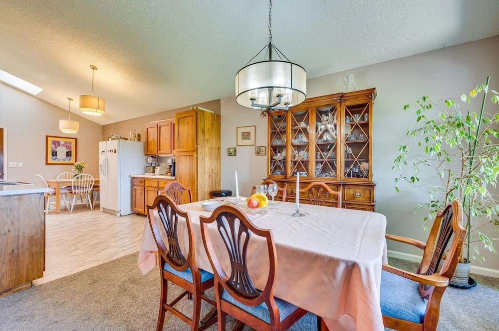 Loveland Vacation Rental w/ Water & Mountain Views