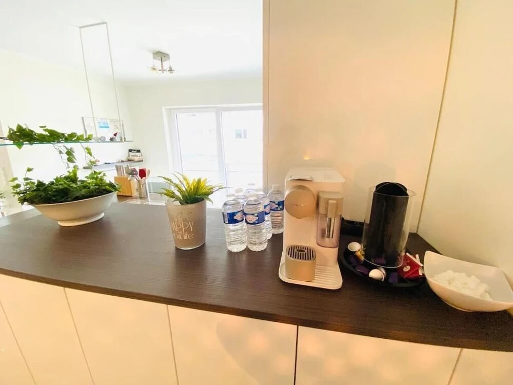 Large 3bedrooms with Terrace and Parking