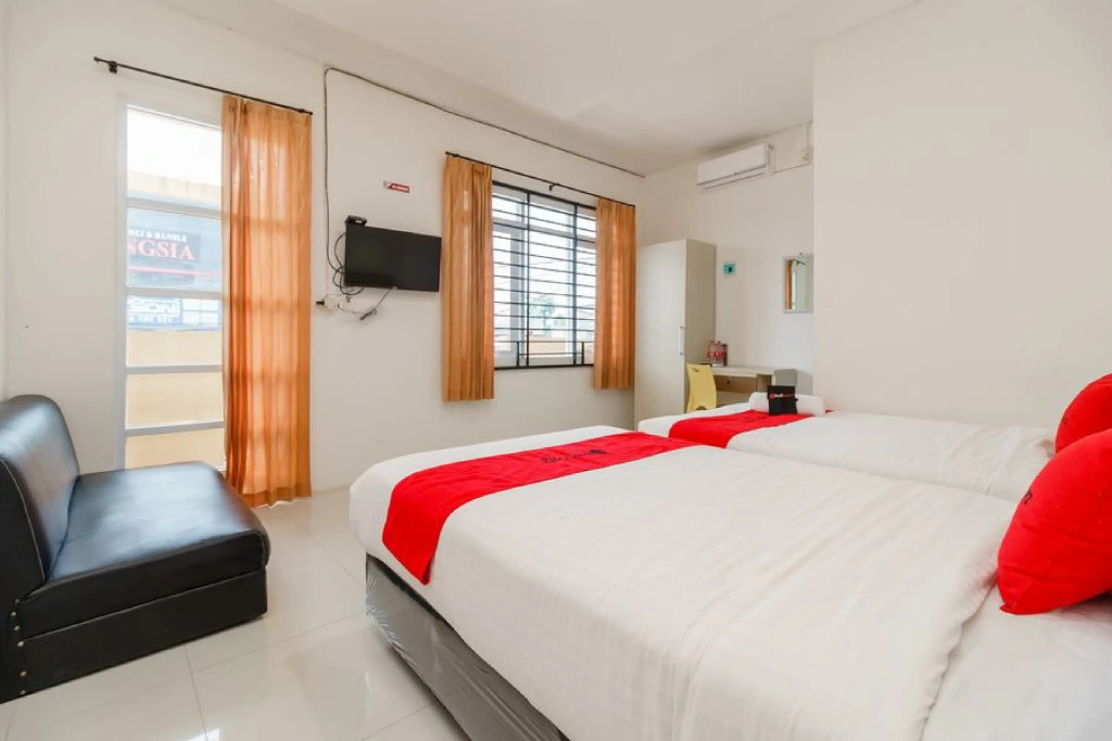 RedDoorz at Tara Homestay Palembang