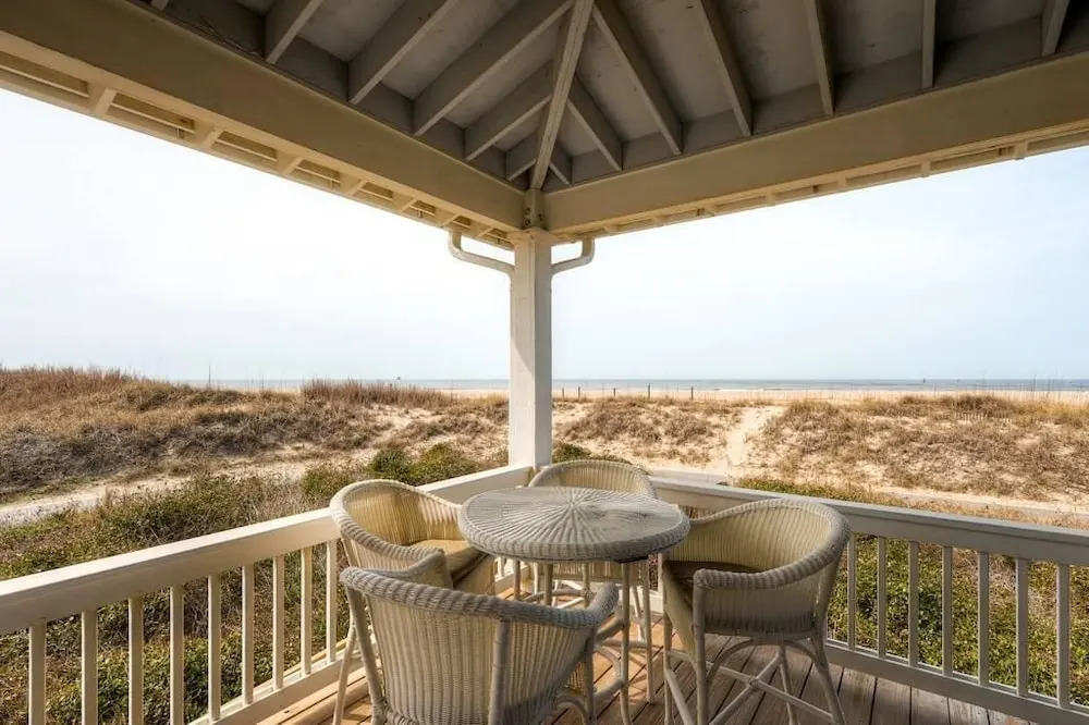 Indigo Pelican Indigo Pelican 5 Bedroom Holiday Home By Bald Head Island