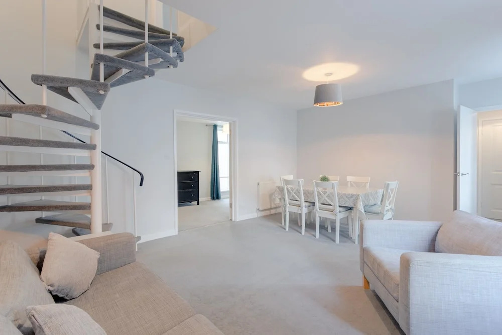 Gorgeous 3 Bedroom Apartment in Paddington