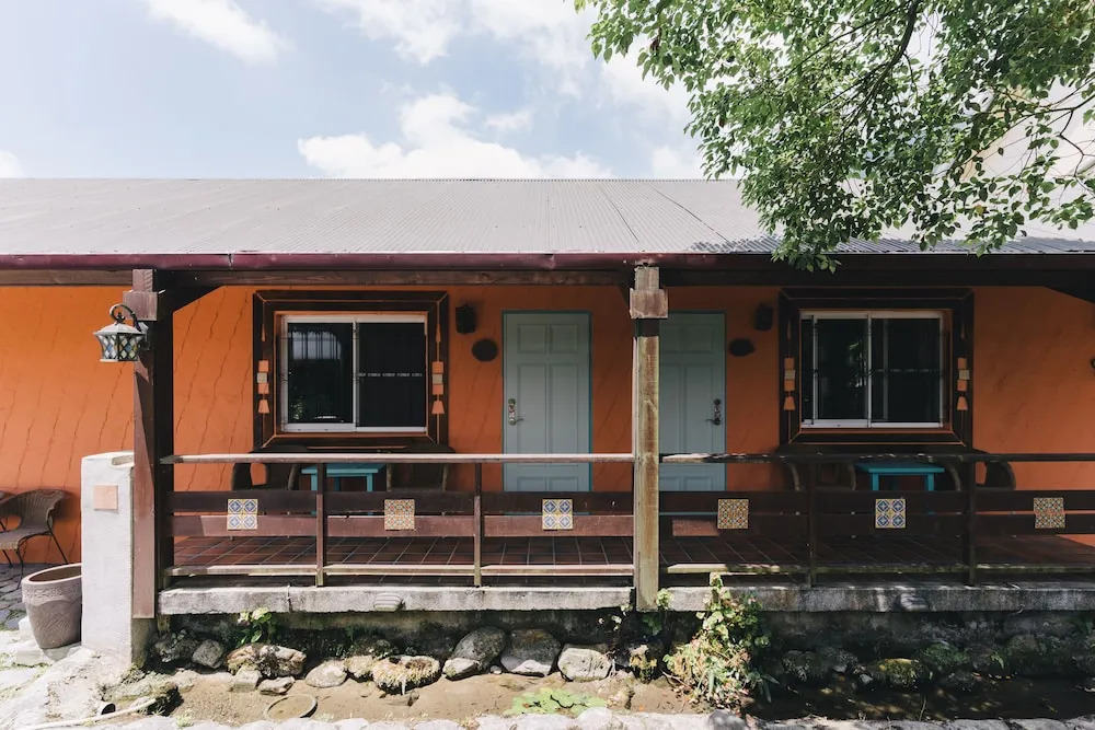 Long Seen The Coming B&B(花蓮龍雲閣來民宿)