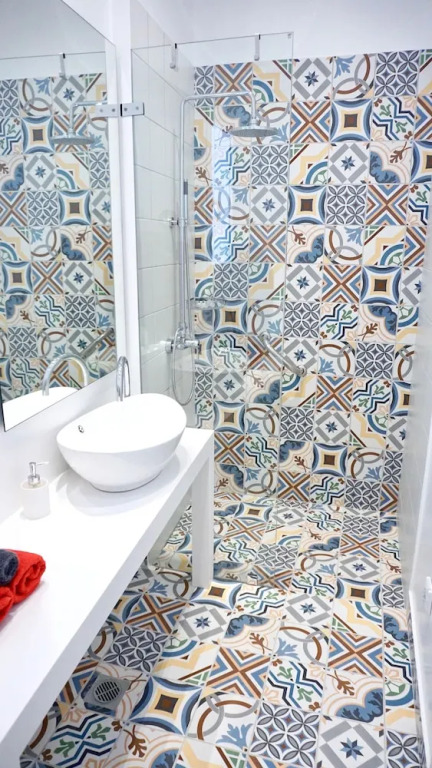 Unique Stylish Apt in Athens