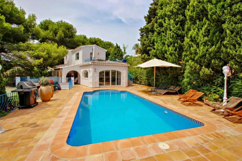 Los Terribles - sea view villa with private pool in Benissa