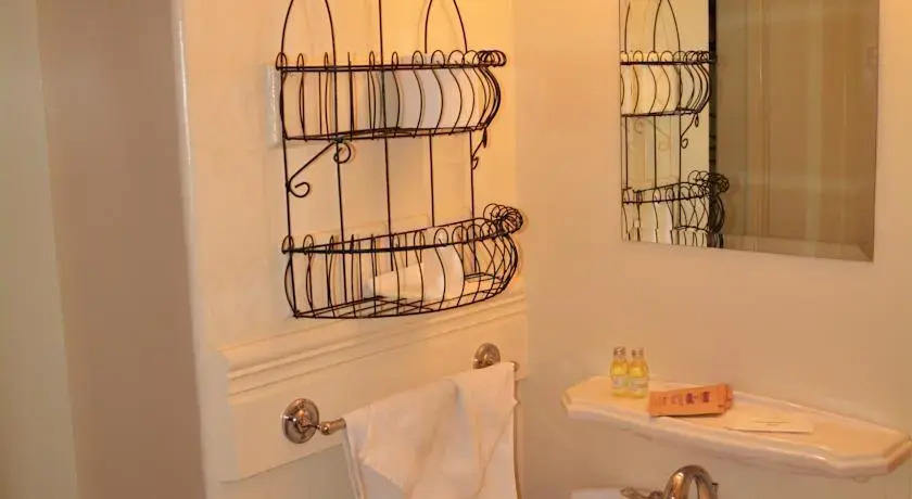 Jailhouse Inn