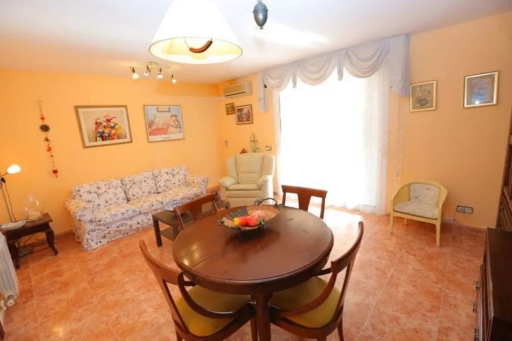 Villa Vista a la Piscina Para 8 Personas en Cambrils