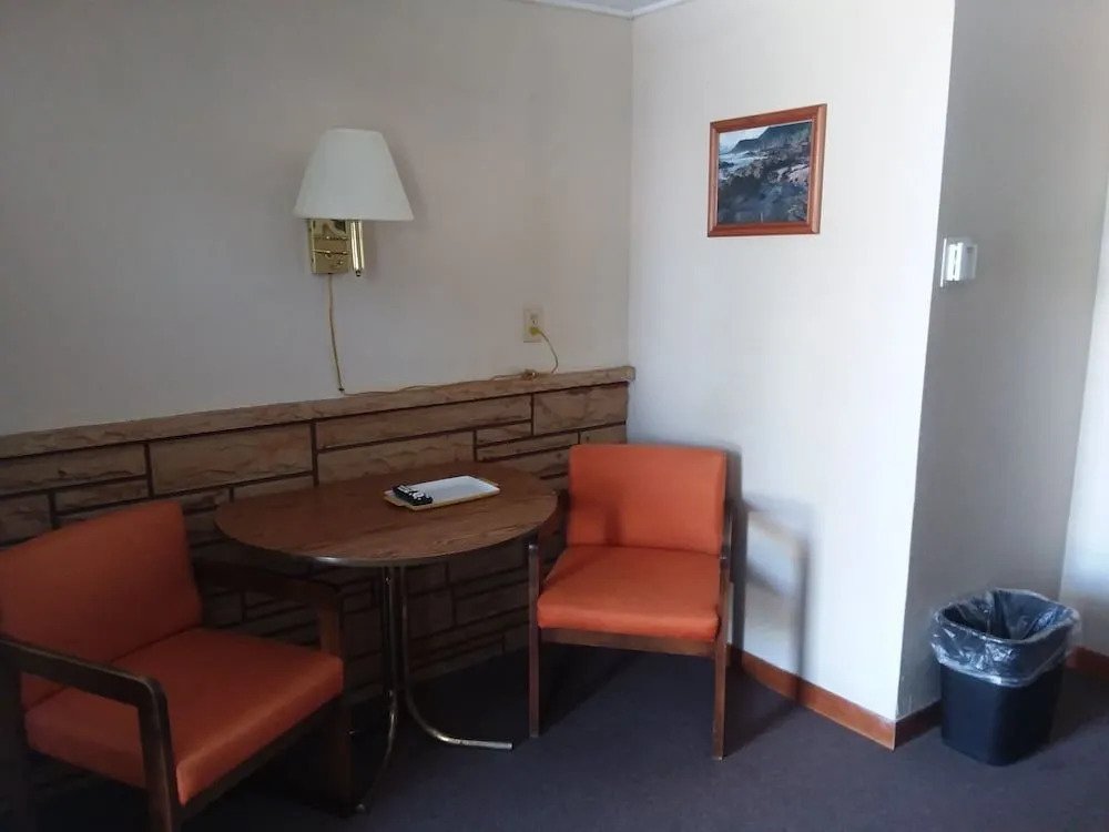 The Last Resort Motel