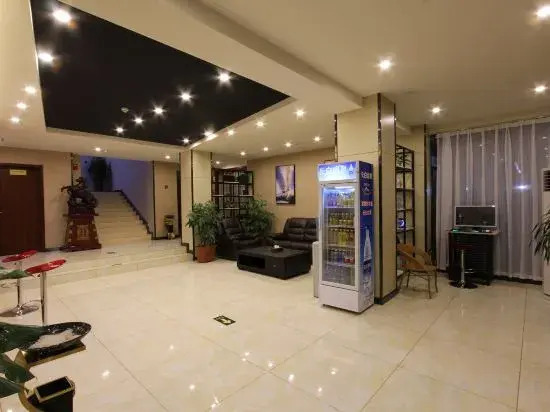 Shankee Hotel (Jiaozuo Station Henan Polytechnic University North Campus)