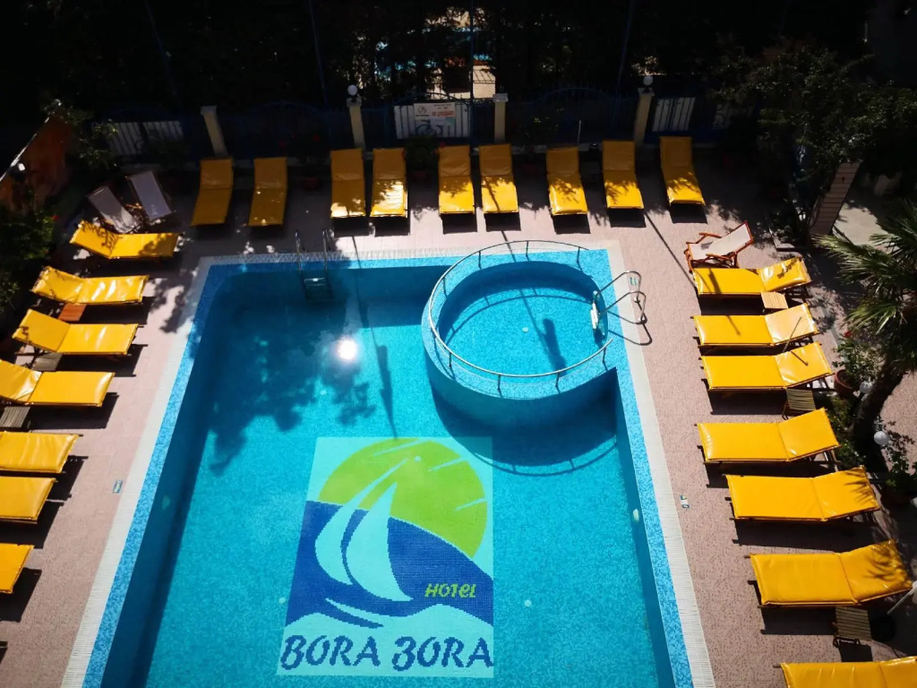 Bora Bora Hotel