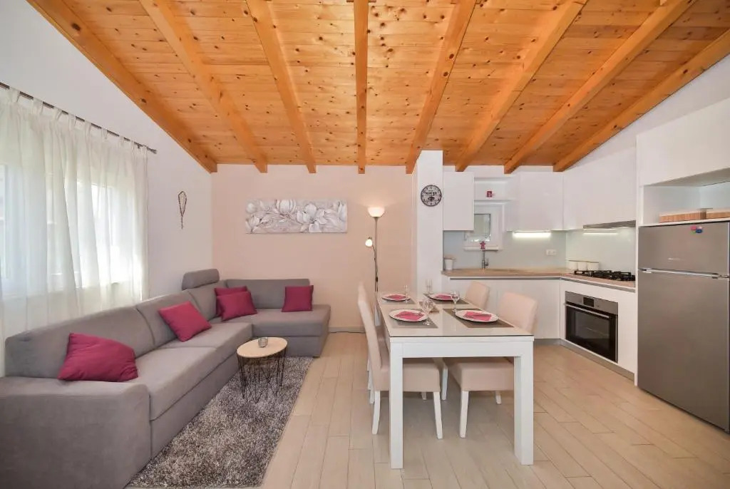 Holiday House IRENA 1