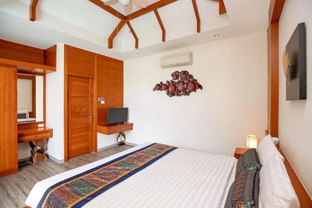 Elegant Grace 2BR Pool Villa Lexi Rawai