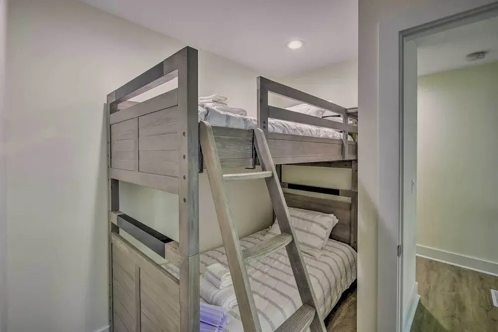 Hilton Head Escape w/ Private Beach Access!