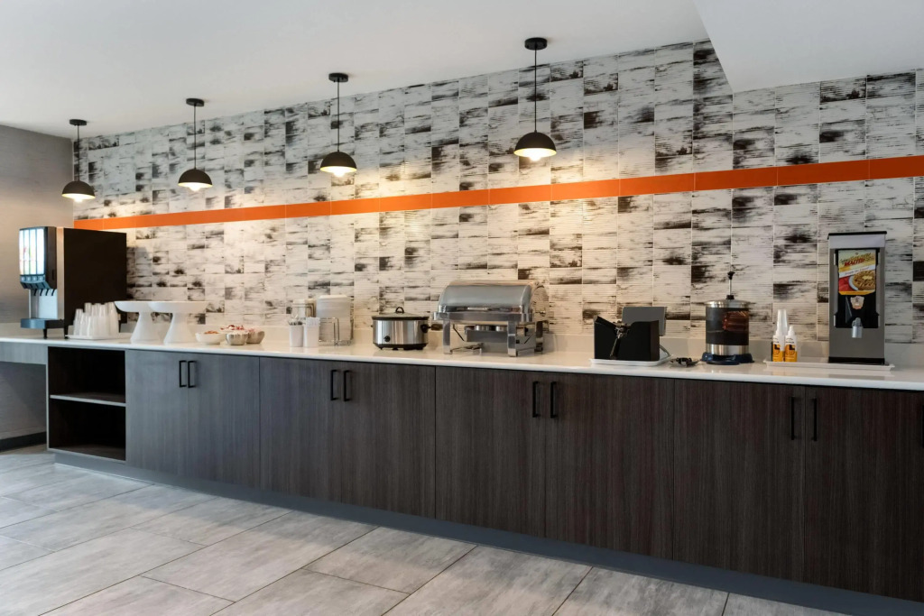 La Quinta Inn & Suites by Wyndham Montgomery