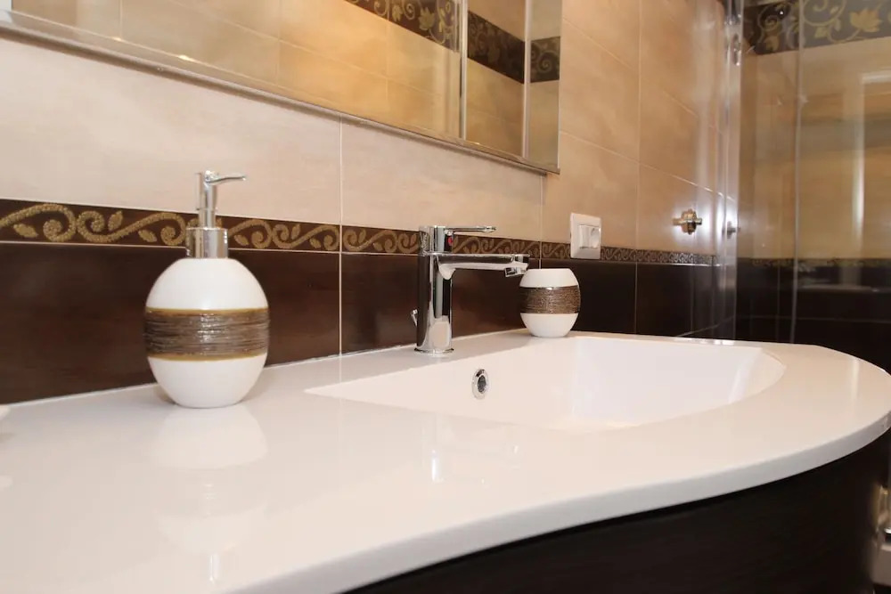 CEFAS Apartments