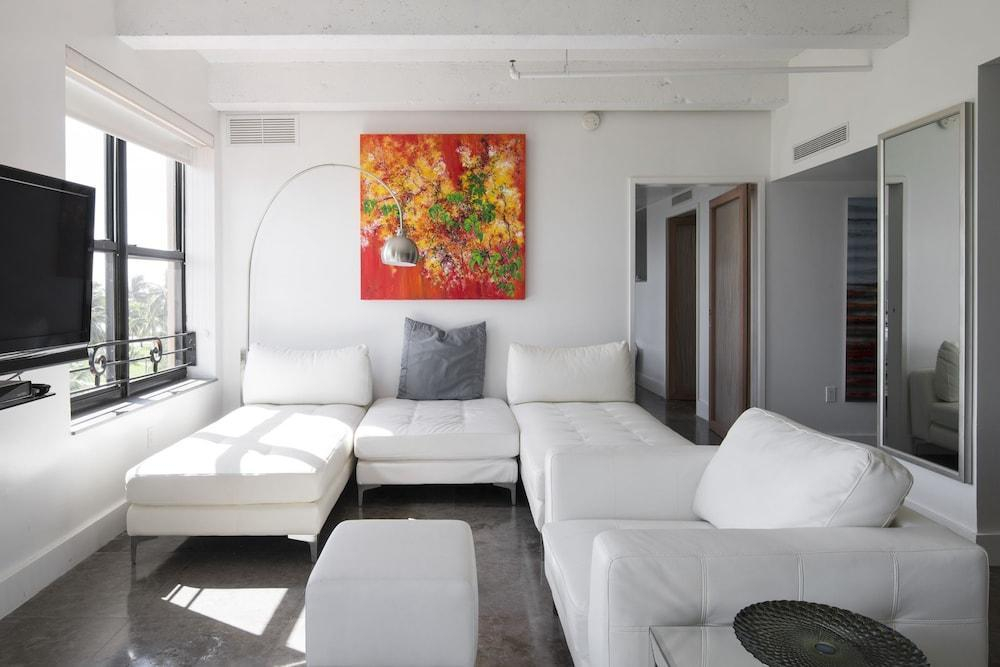 The Netherland 1 BR Condo on Ocean Drive - Miami Beach - RSM 42371