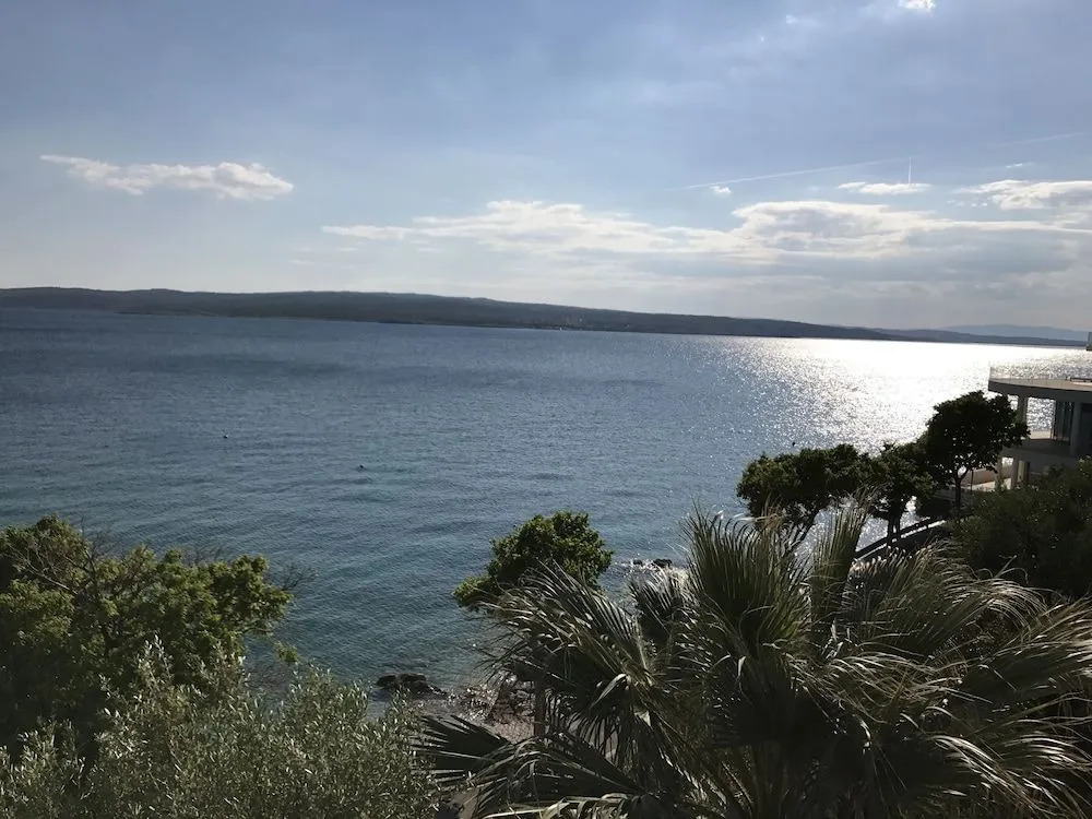 HETA ALAGIC II - Deluxe Beachfront Suites