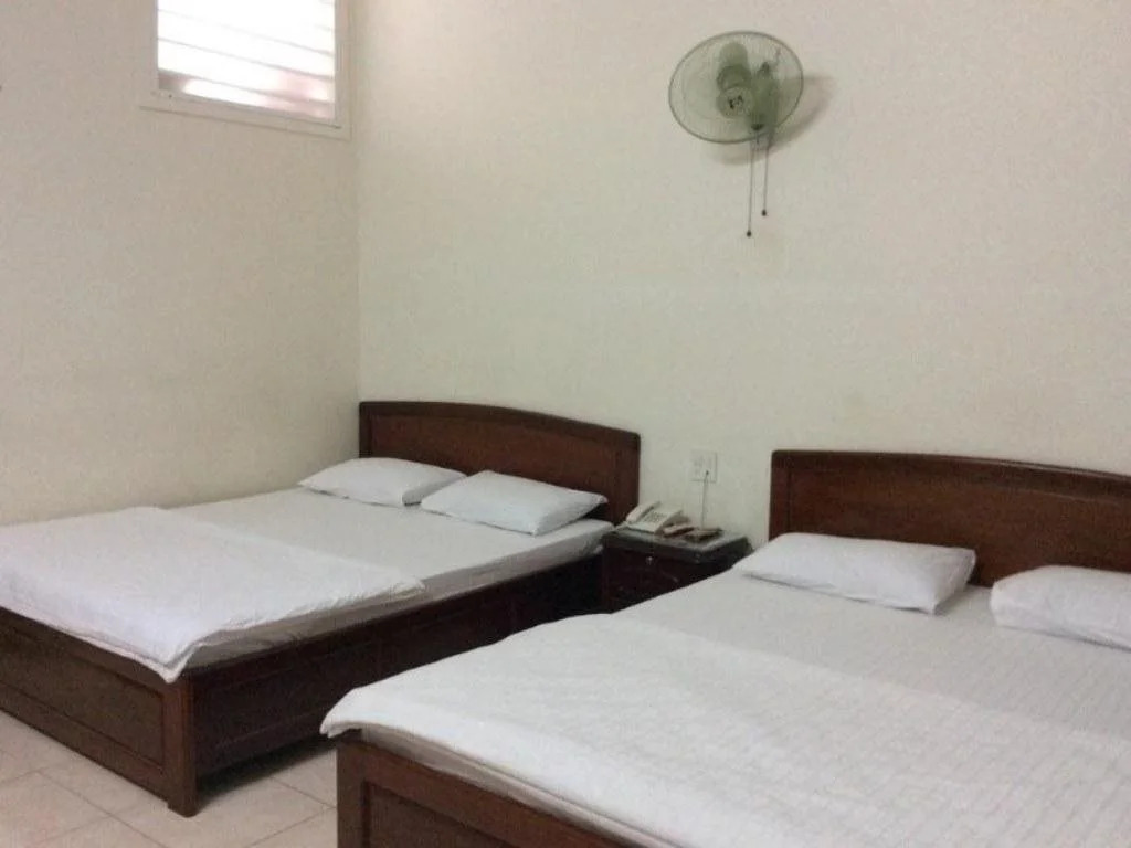 Thanh Tùng Hotel